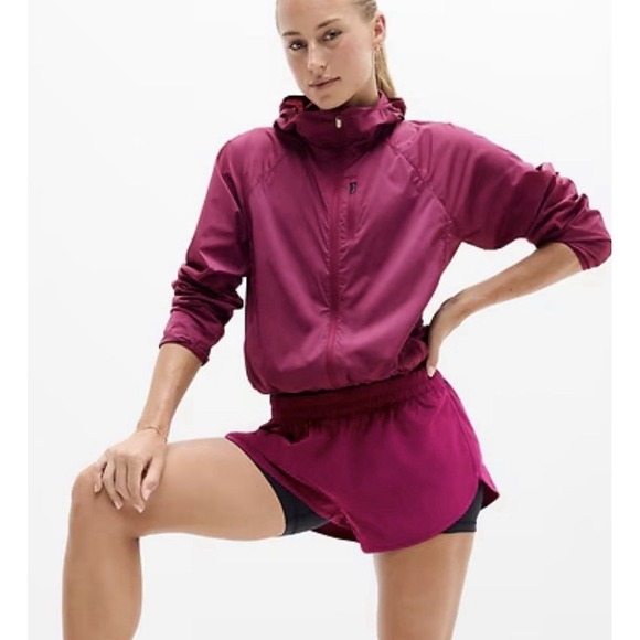 Athleta Back Route Jacket Wildberry Purple Lightweight Hoodie Sporty Outdoors M - Picture 3 of 8